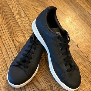Black Addis’s Stan smith